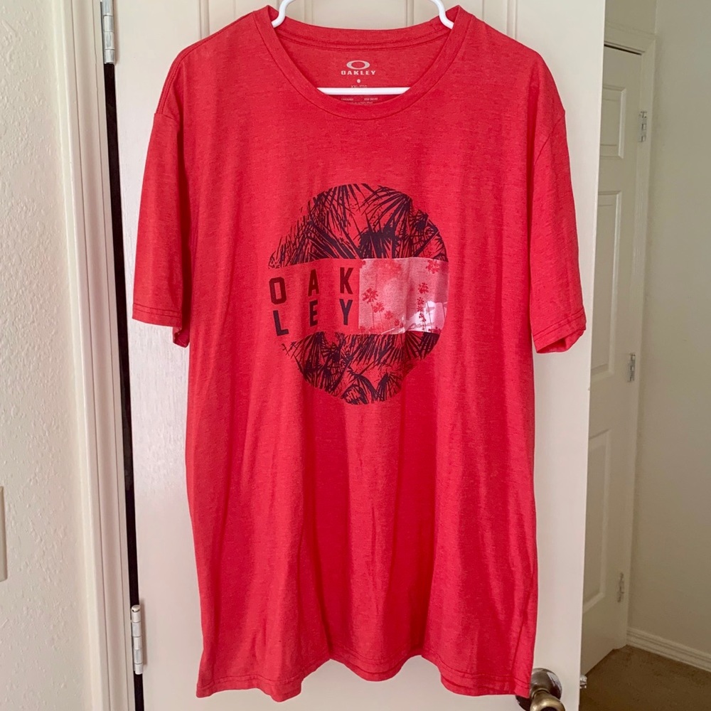 Oakley T-Shirt